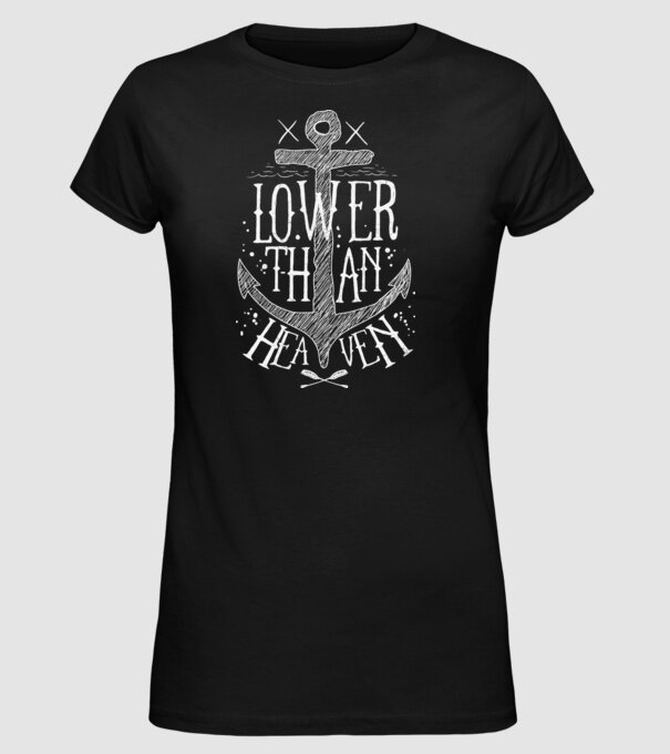 Vapoare model negru pe tricou