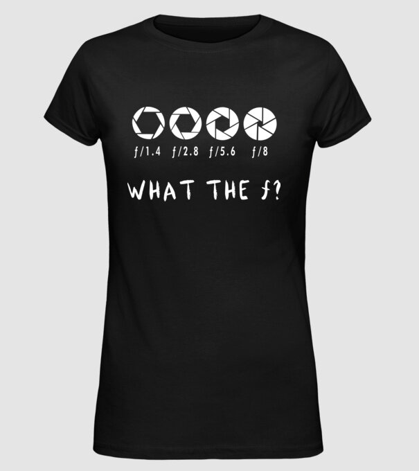 what the f model negru pe tricou