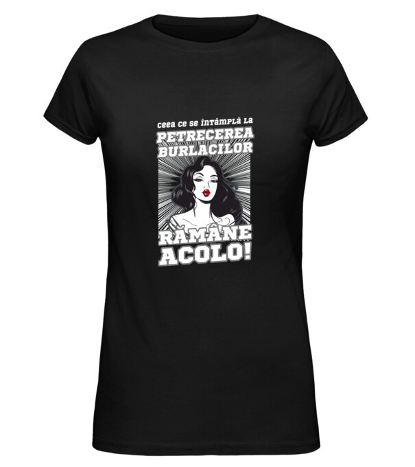  model  pe tricou
