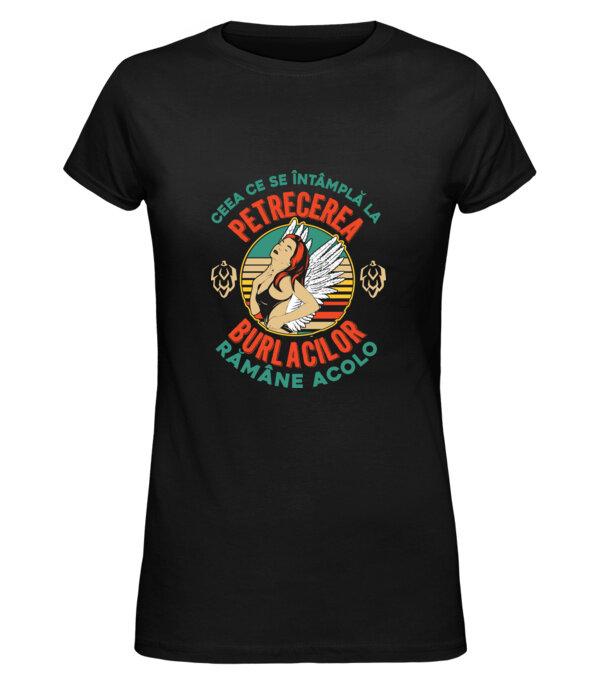  model  pe tricou
