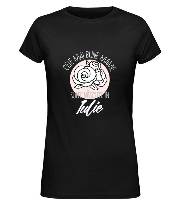  model  pe tricou