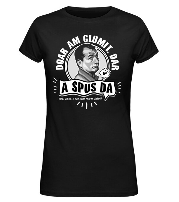  model  pe tricou