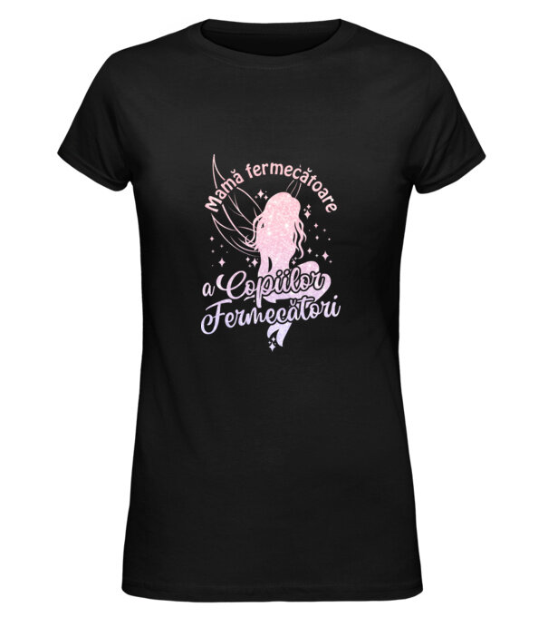  model  pe tricou