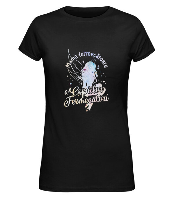  model  pe tricou