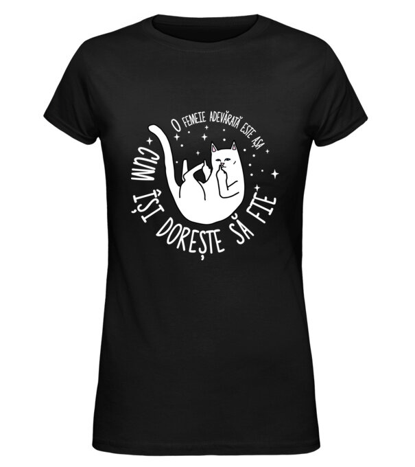  model  pe tricou