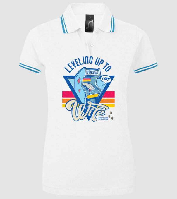 Retro gamer engaged level up to wife model alb pe tricou