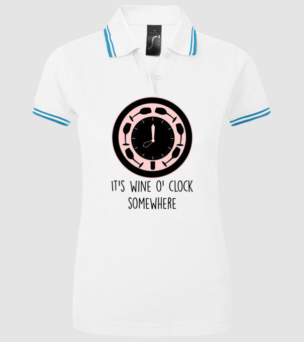 Wine o clock model alb pe tricou