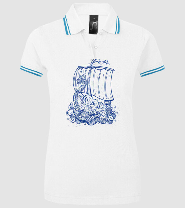 Vapoare model alb pe tricou