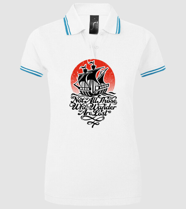 Vapoare model alb pe tricou