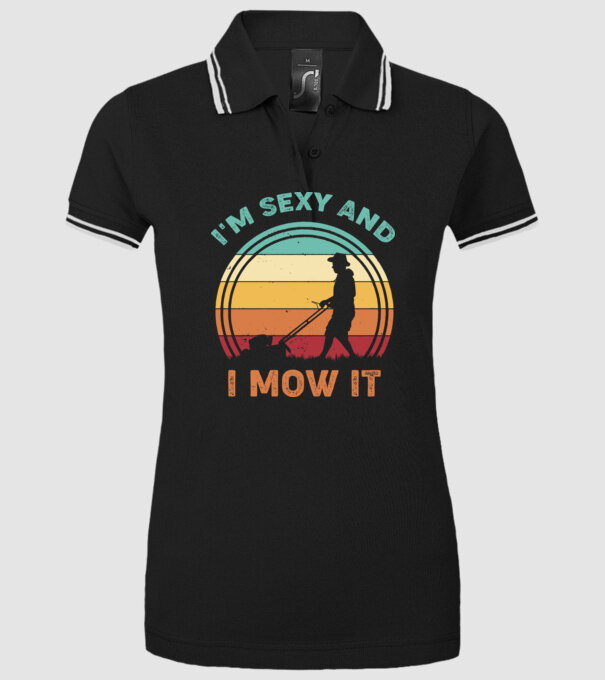 I'm sexy and i mow it model negru pe tricou