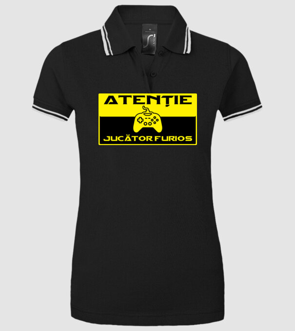 Atenție! Jucător furios model negru pe tricou