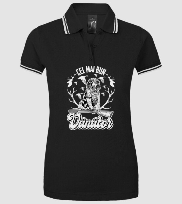 Cel mai bun vânător model negru pe tricou