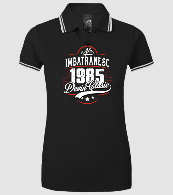Devin Clasic - 1985 model negru pe tricou