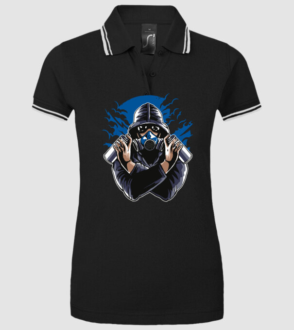Graffiti model negru pe tricou