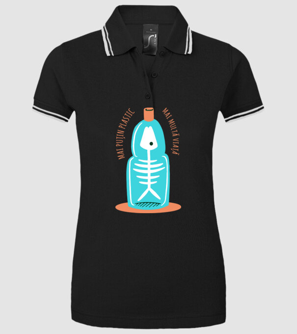 mai puțin plastic, mai multă viață model negru pe tricou