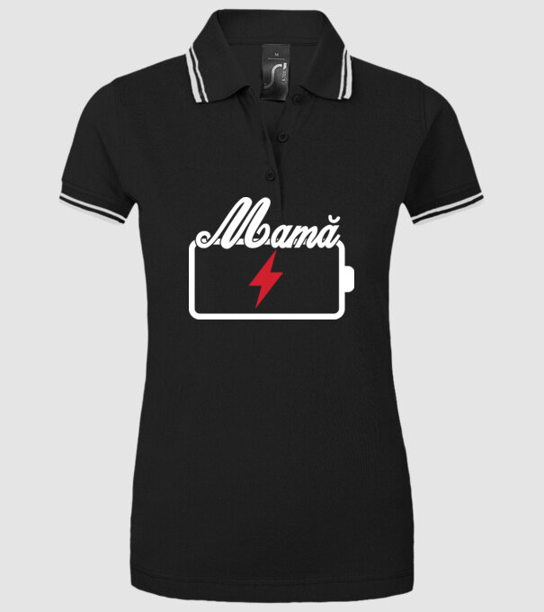 Mamă la încărcat model negru pe tricou