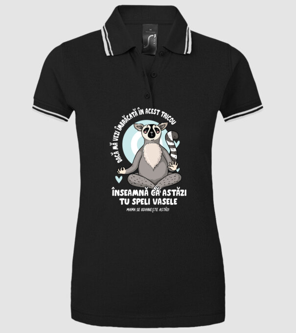 Dacă o vezi îmbrăcată în acest tricou, înseamnă că astăzi tu speli vasele. Mama se odihnește astăzi. model negru pe tricou
