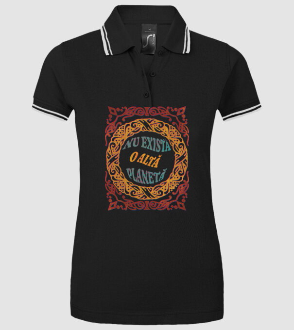 Nu există o altă planetă model negru pe tricou