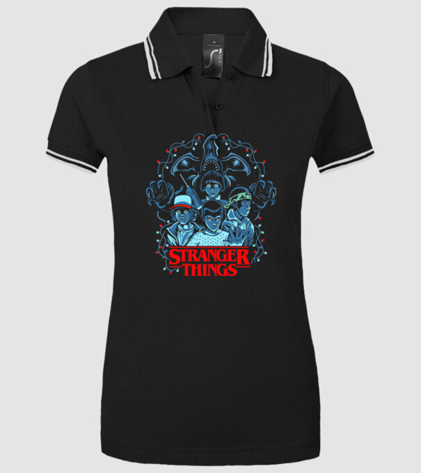 ST model negru pe tricou
