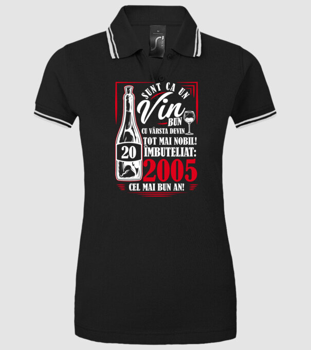 Un Vin Bun 2005 - Negru model negru pe tricou