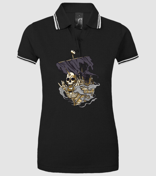 Vapoare model negru pe tricou