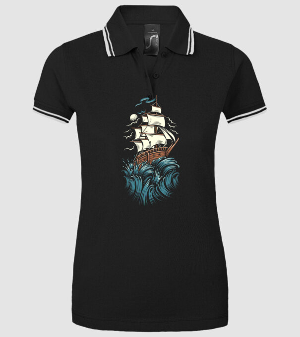 Vapoare model negru pe tricou