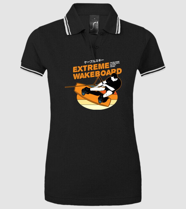 Wakeboard model negru pe tricou