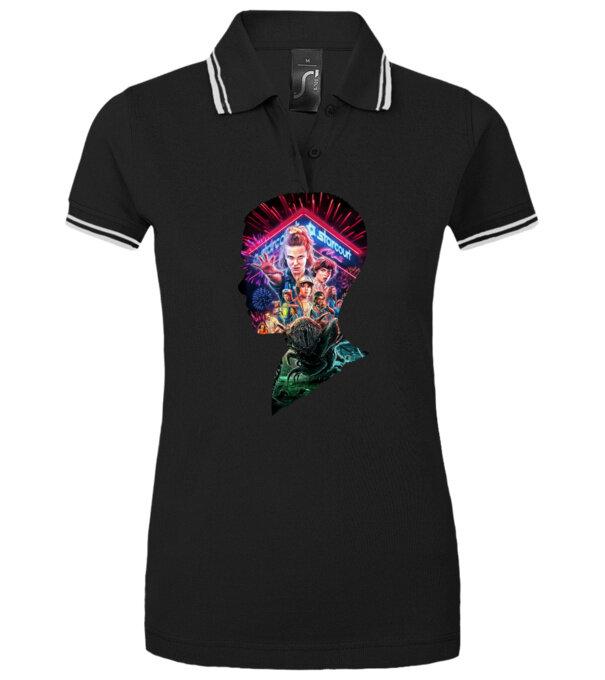  model  pe tricou