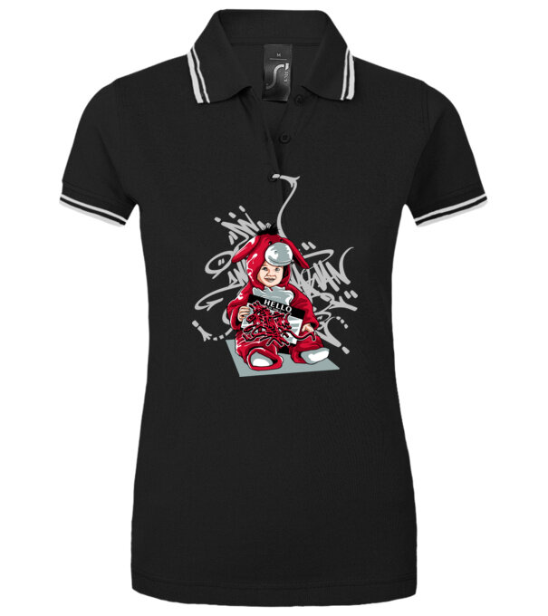  model  pe tricou