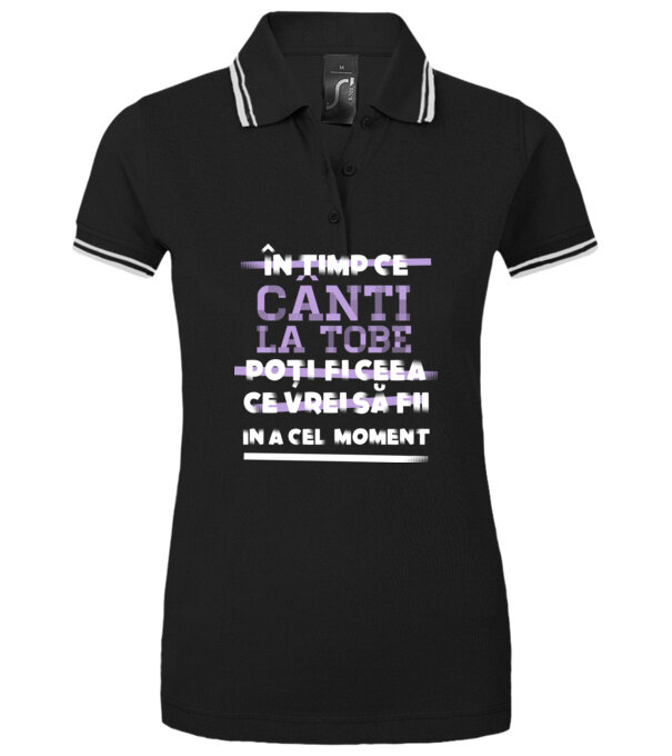  model  pe tricou