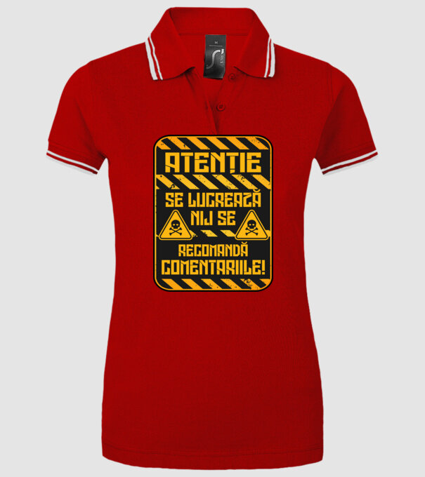 Nu se recomandă comentariile D9233657 model roșu pe tricou