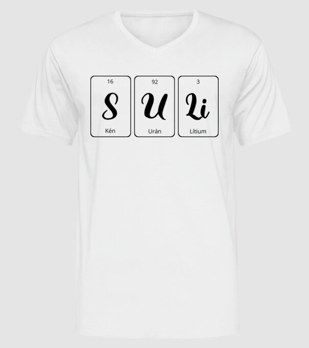 model alb pe tricou