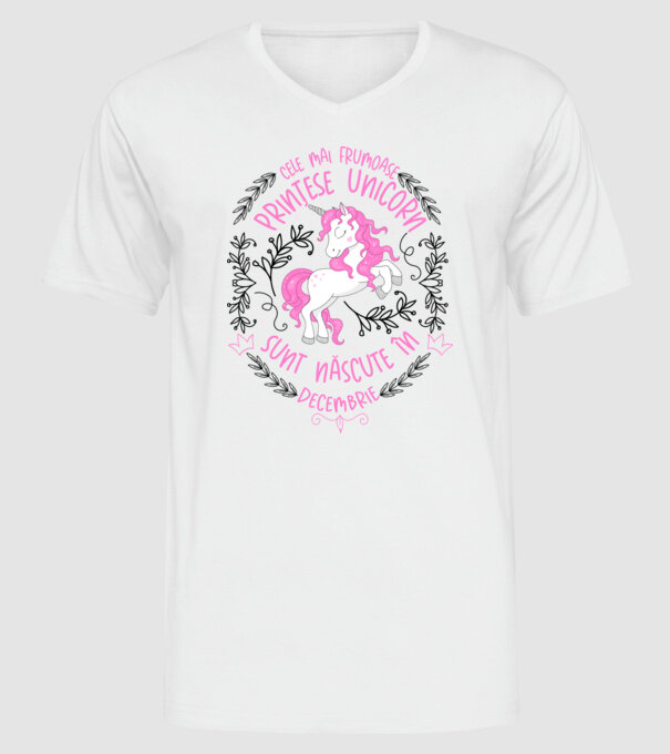 Cele mai frumoase prințese unicorn sunt născute în Decembrie model alb pe tricou