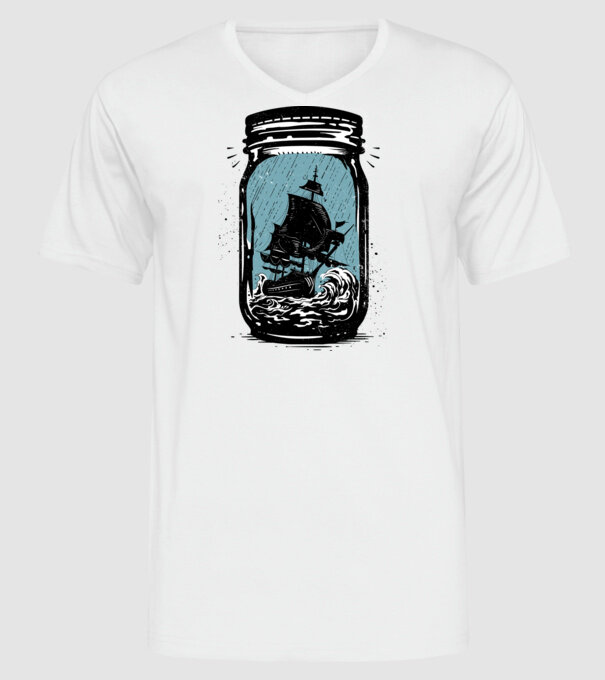 Trapped model alb pe tricou