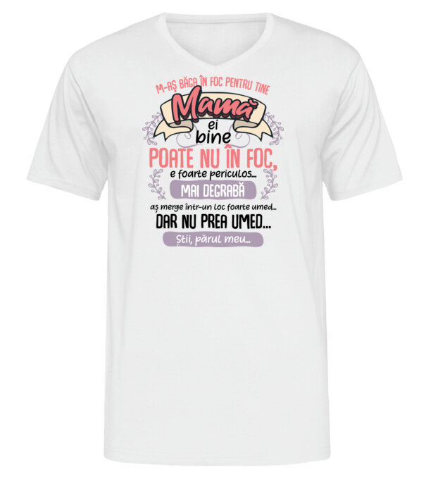  model  pe tricou