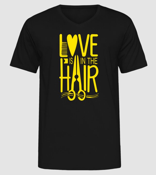 Love is in the hair model negru pe tricou