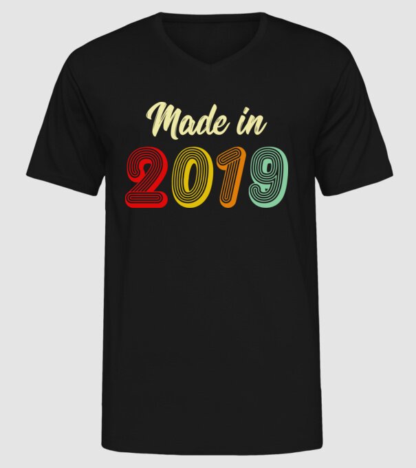 made in 2019 retro model negru pe tricou