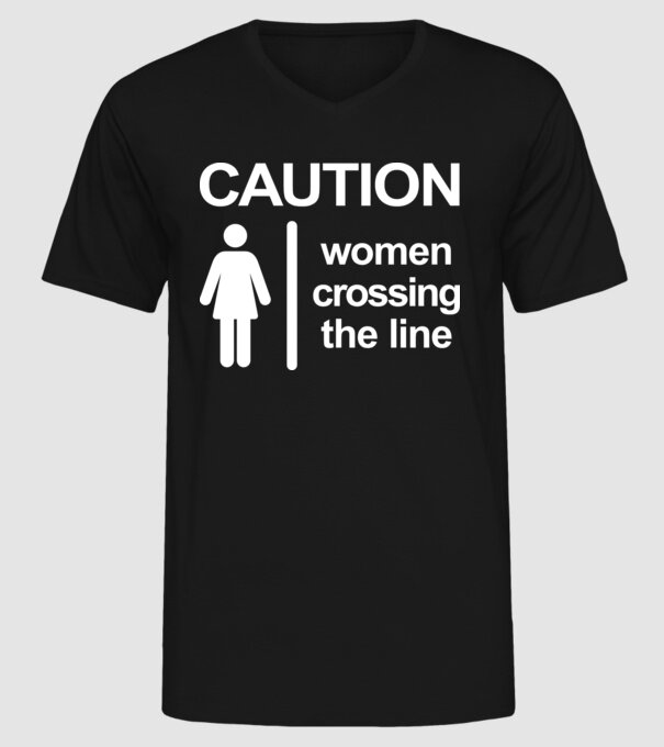 Atenție, femeie care depășește barierele model negru pe tricou