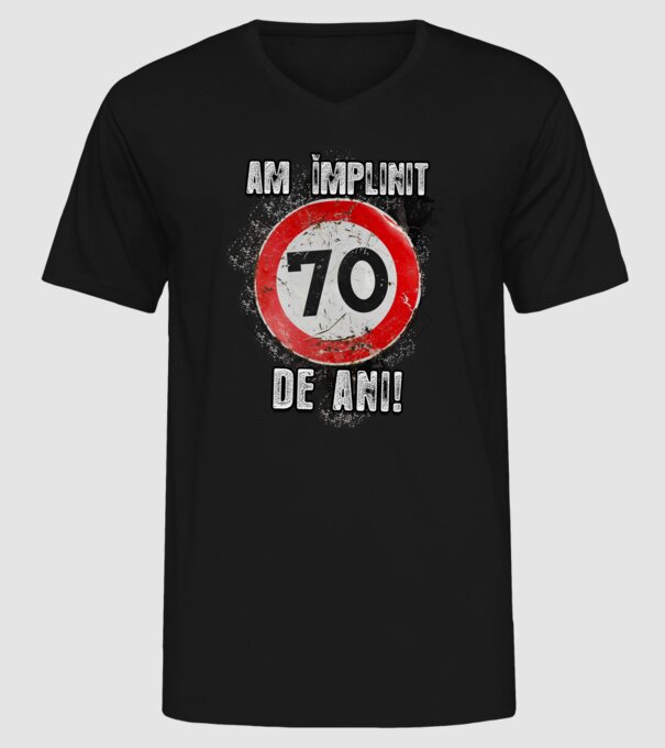 Am împlinit 70 de ani! model negru pe tricou