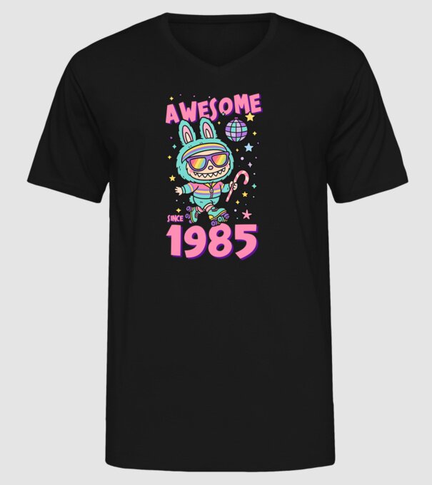 Awesome since 1985 - Labubu model negru pe tricou