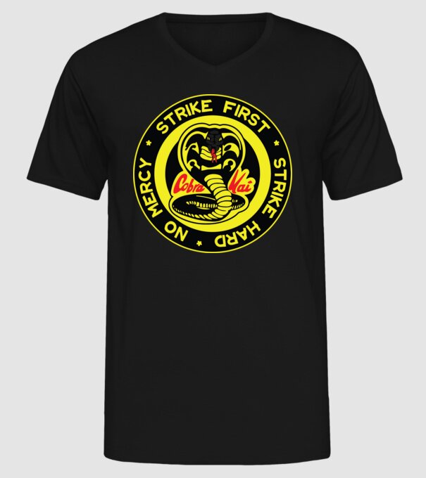 Strike first strike hard logo model negru pe tricou