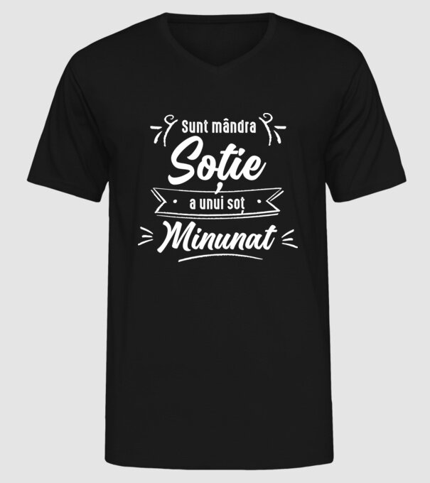 Sunt mândra soție a unui soț minunat model negru pe tricou