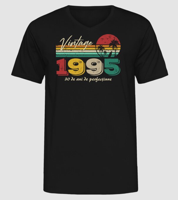 VINTAGE 1995 model negru pe tricou