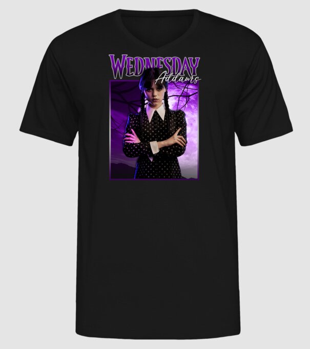Wednesday Addams model negru pe tricou