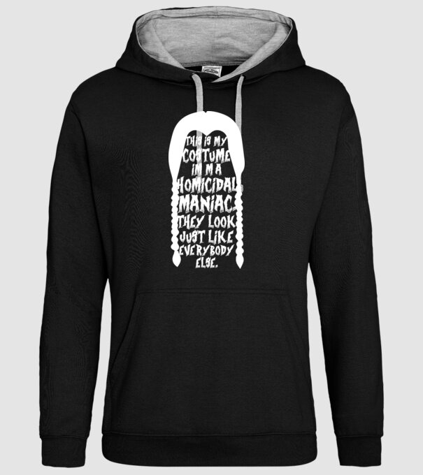 Acesta este costumul meu model negru pe tricou