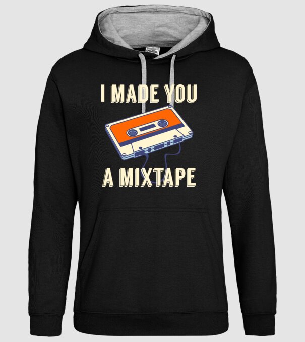 Mixtape model negru pe tricou