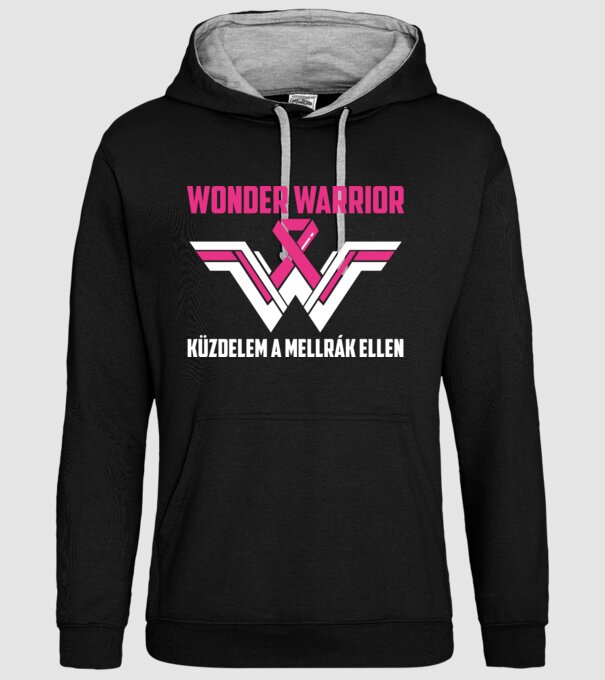 WONDER WARRIOR model negru pe tricou