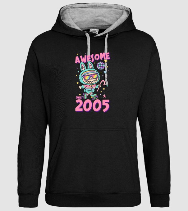 Awesome since 2005 - Labubu model negru pe tricou