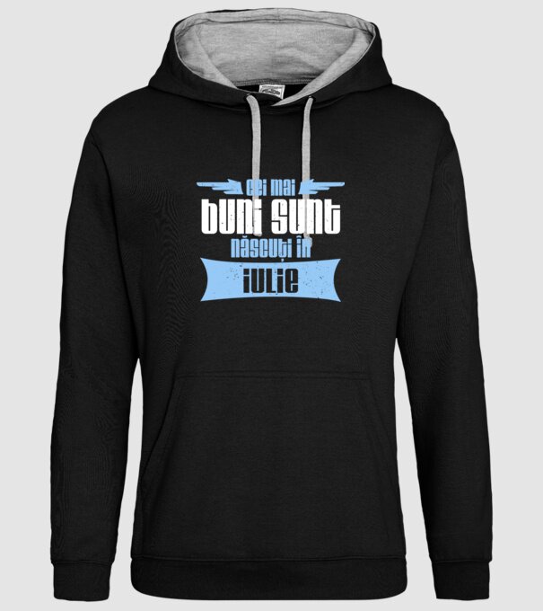 Cei mai buni sunt născuți în iulie model negru pe tricou