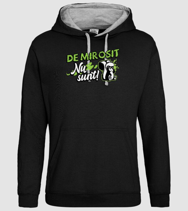 De mirosit nu sunt model negru pe tricou